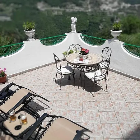 Gerry House Tatil Evi *